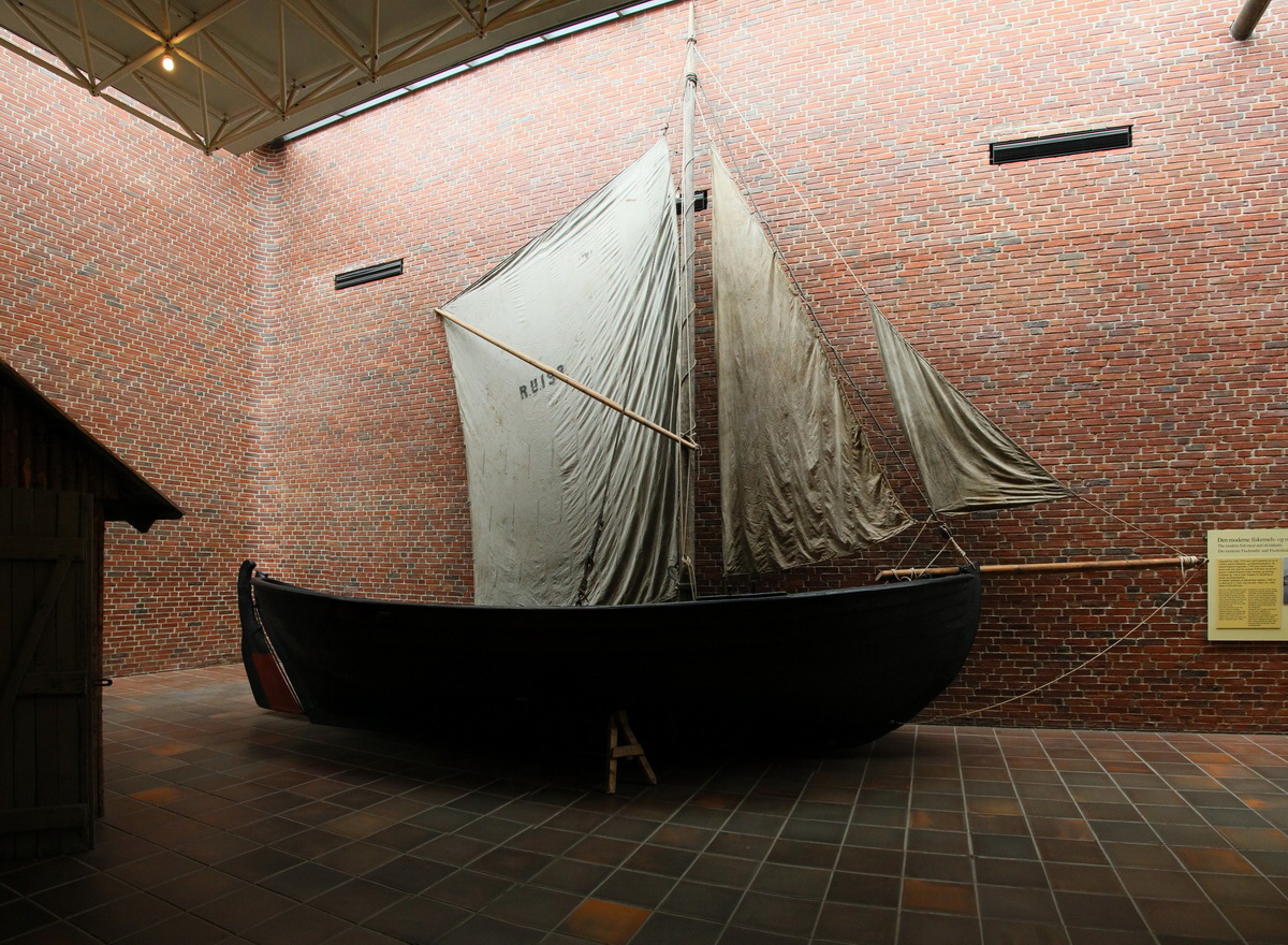 [Group 4]-2015_09_12_015799_2015_09_12_015804-6 images_Bildgr��e �ndern