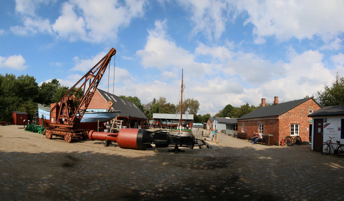 [Group 5]-2015_09_12_015822_2015_09_12_015828-7 images_Bildgr��e �ndern