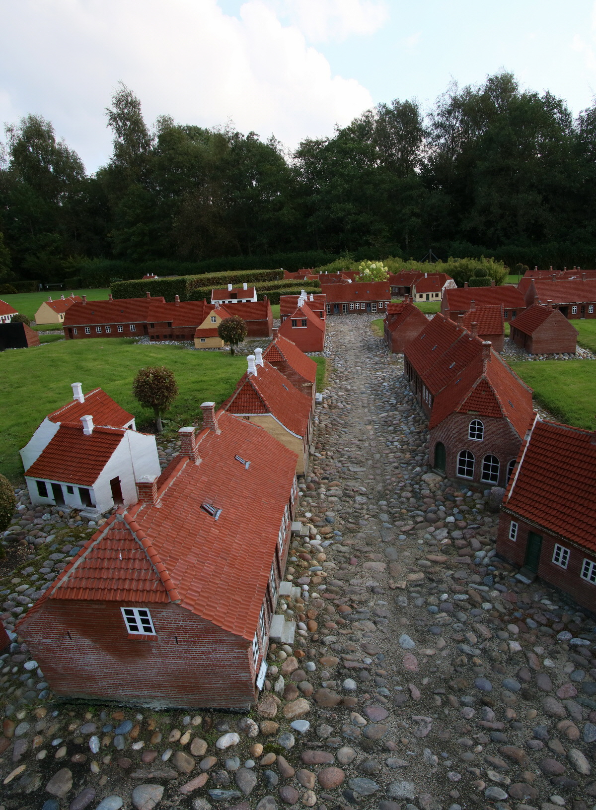 [Group 10]-2015_09_12_015596_2015_09_12_015599-4 images_Bildgr��e �ndern